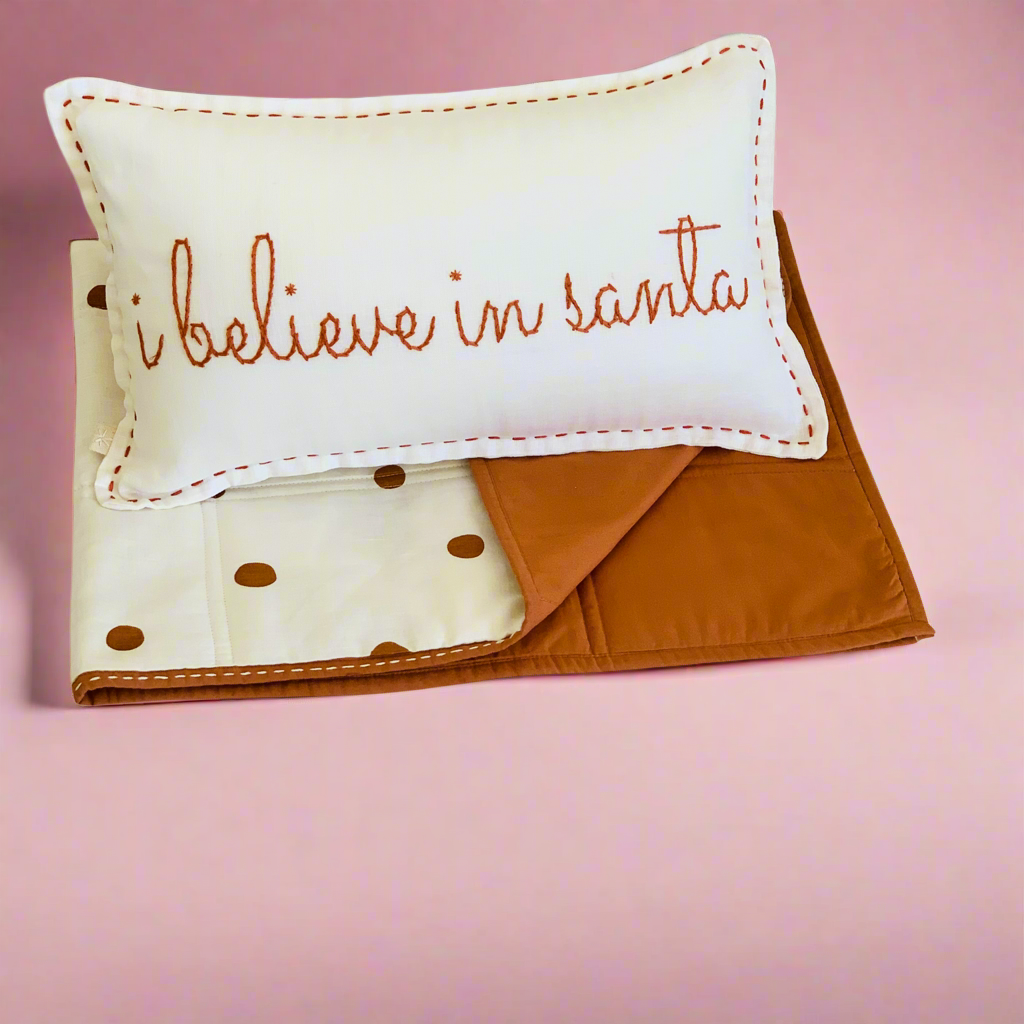 I Believe in Santa - Cushion Ivory