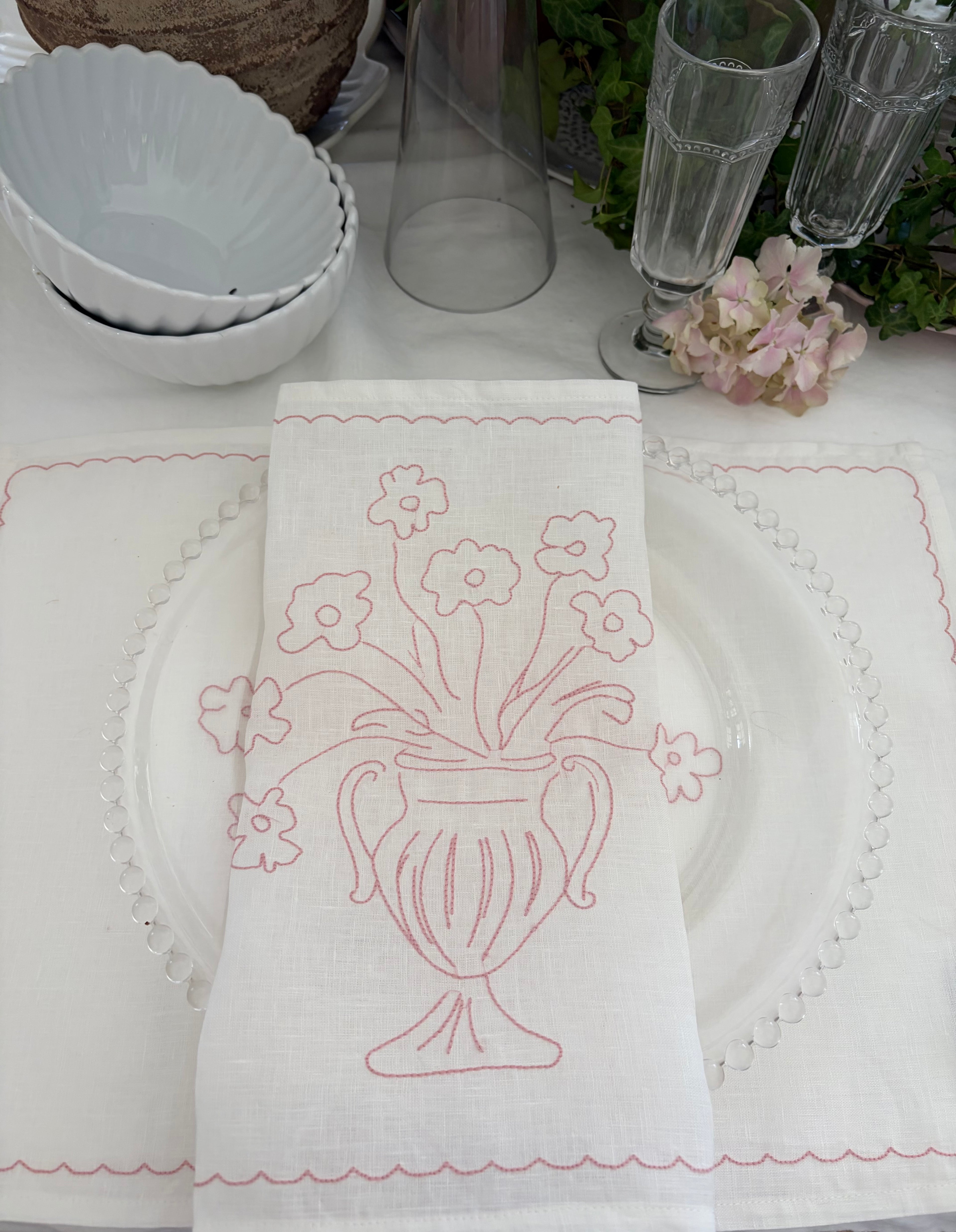 Bloom Embroidered Linen Placemat - Rose Pink -Art Meets Linen - Little Nordic Sol