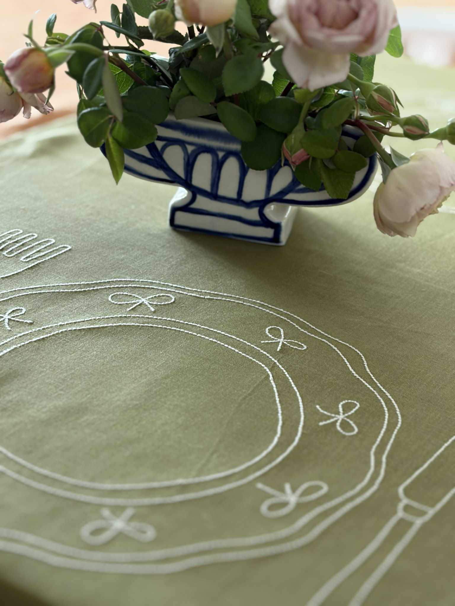 Duo Placemat - Linen Double Plate Design Olive and White