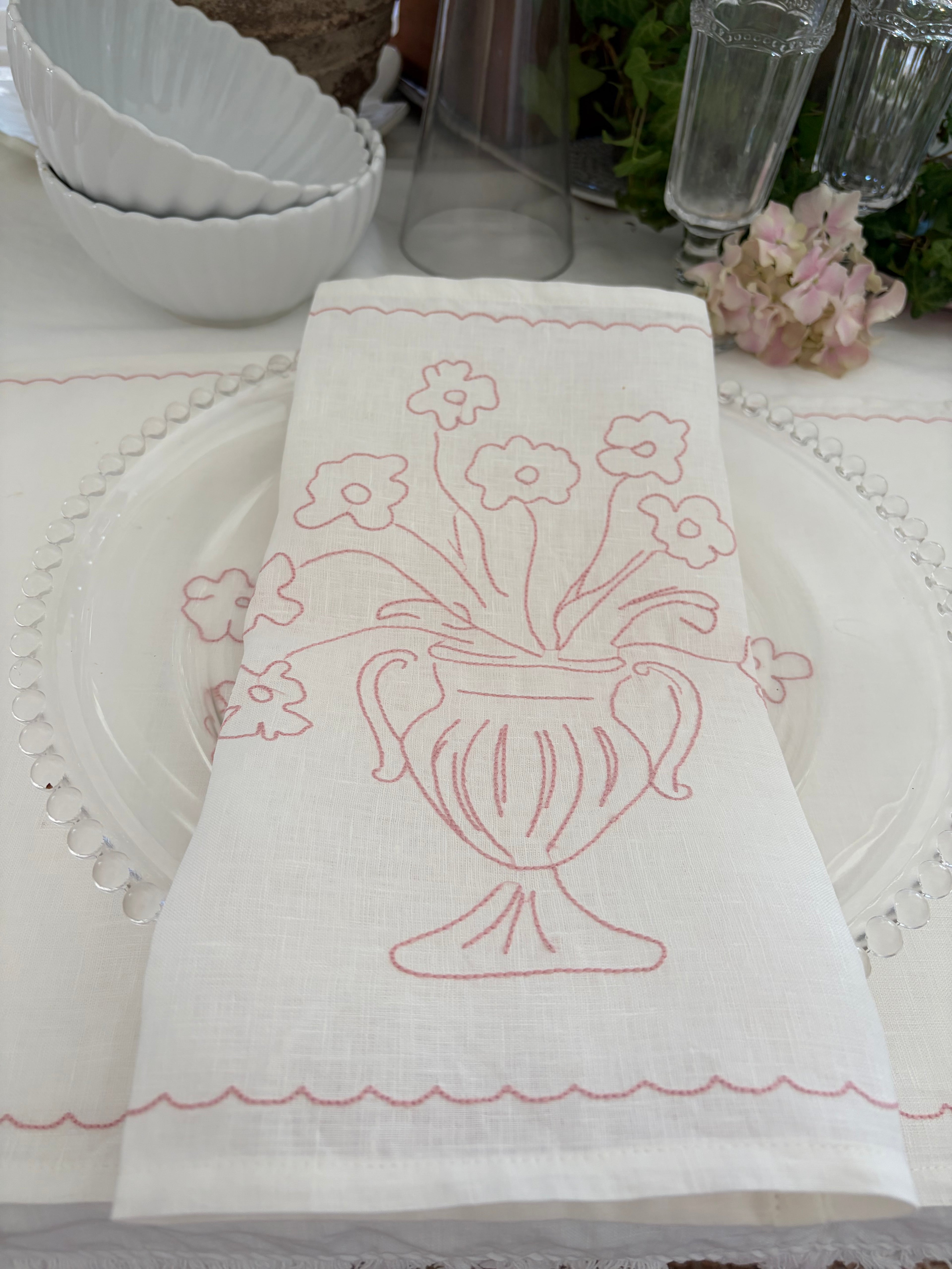 Bloom Embroidered Linen Placemat - Rose Pink -Art Meets Linen - Little Nordic Sol