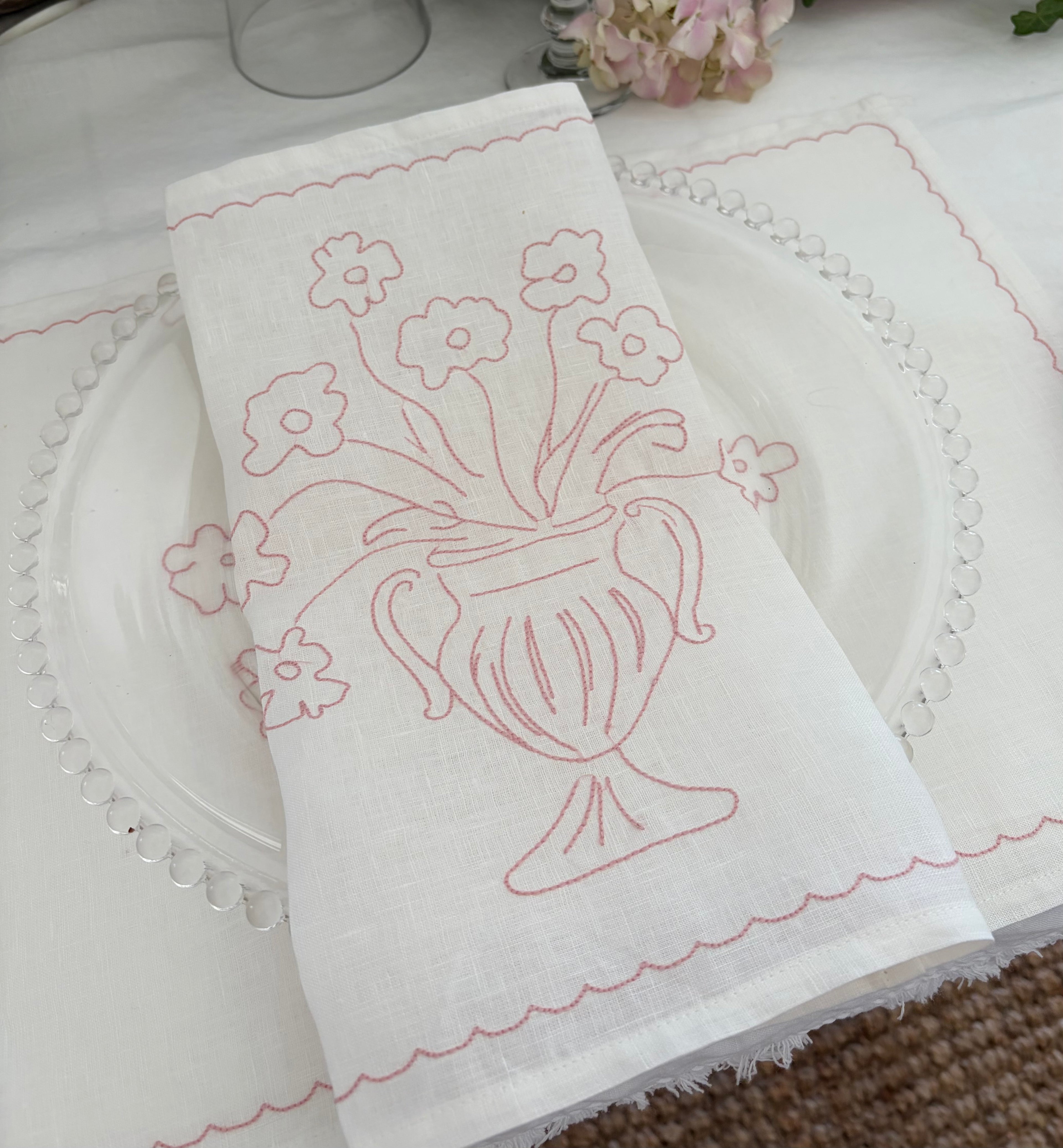 Bloom Embroidered Linen Placemat - Rose Pink -Art Meets Linen - Little Nordic Sol